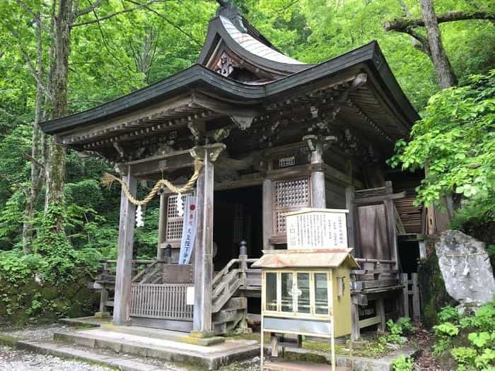 【長野】戸隠神社の見どころを紹介！ご利益、グルメ、御朱印の情報もお届け