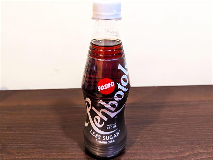 旅行者必見!インドネシアの大人気飲料Tehbotolとは?