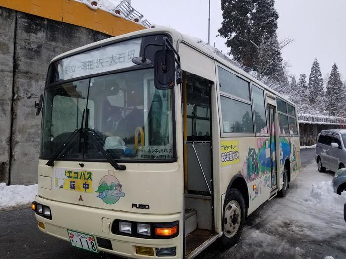 山形「銀山温泉」中心に位置する古山閣へ。温泉ソムリエ菅井が薦める大正ロマンの隠れ湯街、夕暮れのガス灯が素敵な時間のおもてなし！