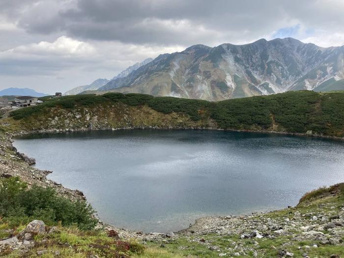 【岩稜登山】岩と雪の殿堂「剱岳」と「立山三山」縦走の山旅