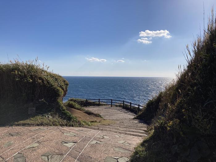 【神奈川県】三浦半島の南にある「城ケ島」は想像以上に自然を楽しめる穴場観光スポット