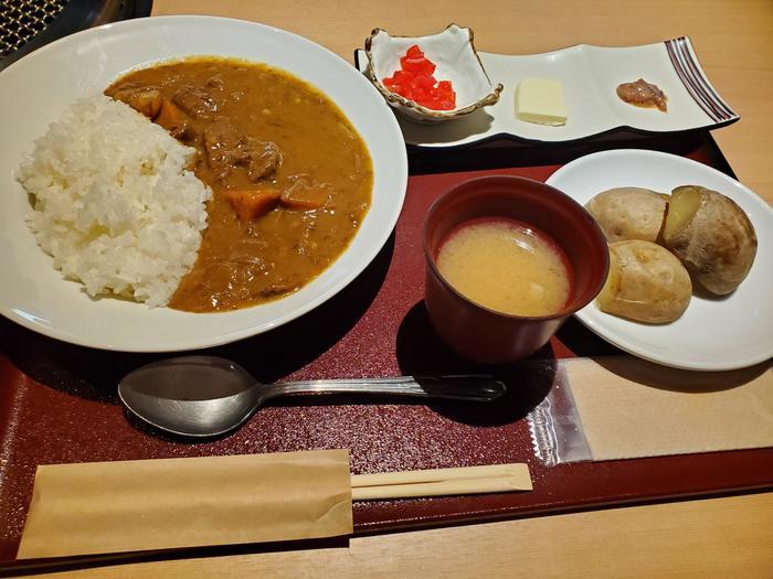 新しいスタイルの温泉旅館・定山渓温泉『旅籠屋 定山渓商店』に行ってきた(^^)