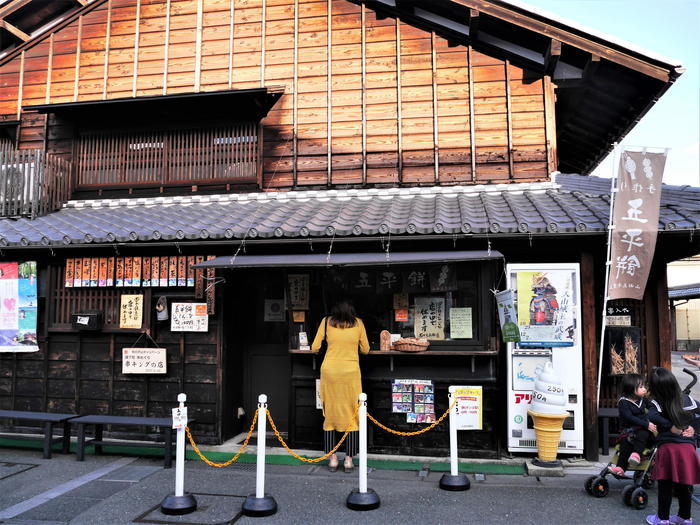 情緒あふれる犬山城下町でおすすめの食べ歩き9選！本格的なお肉から可愛いスイーツまで、インスタ映えも狙えるグルメとは！？