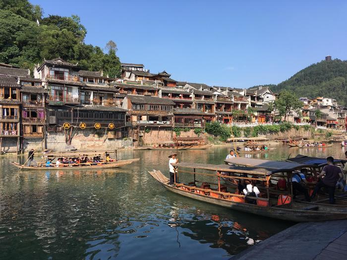 毛沢東の出身地としても知られる中国・湖南省の絶景「武陵源」と「鳳凰古城」に行ってきました！