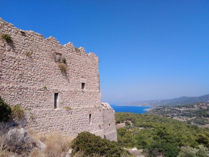 【ギリシャ】ロドス島ぶらり車旅、歴史を感じさせるクリティニア城へ