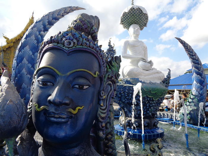 タイ最北の地、チェンライの新旧寺院4選