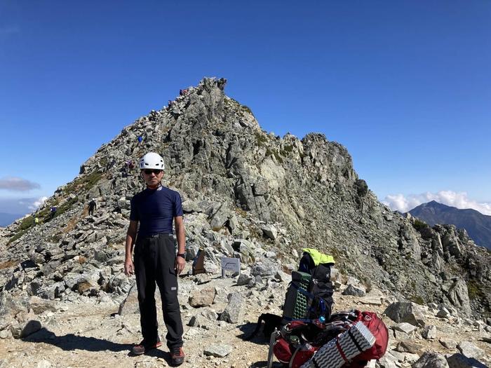 【岩稜登山】岩と雪の殿堂「剱岳」と「立山三山」縦走の山旅