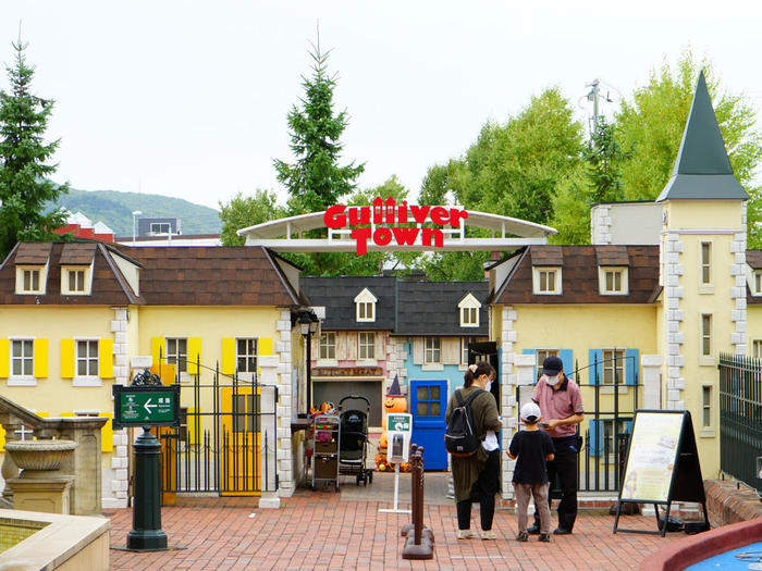 【北海道】白い恋人パークの見どころ徹底解説～お菓子作り体験や工場見学も～