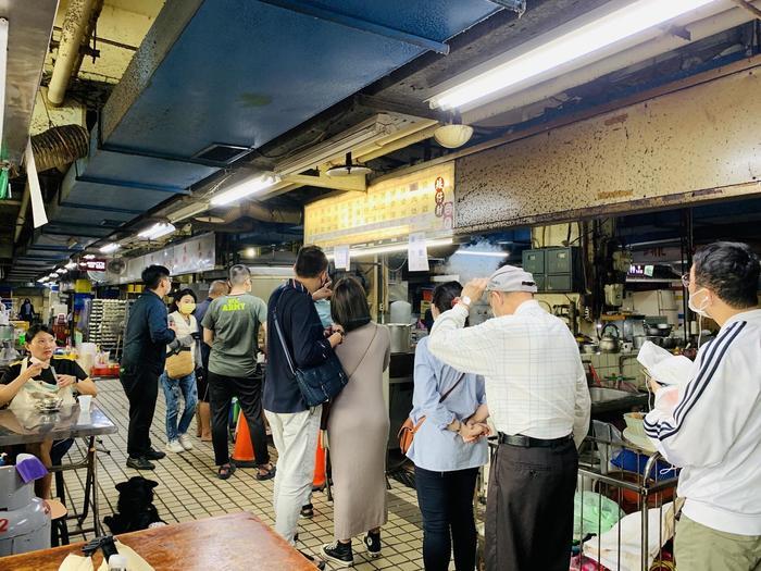 台北で立ち寄りたい、エネルギー溢れる朝市!