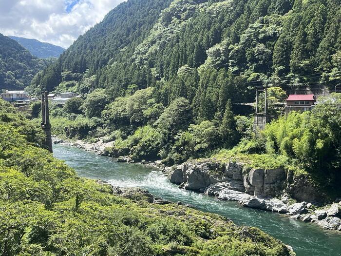 【徳島】日本三大秘境のひとつ四国のへそ付近にある大歩危と祖谷の見どころと名店を紹介