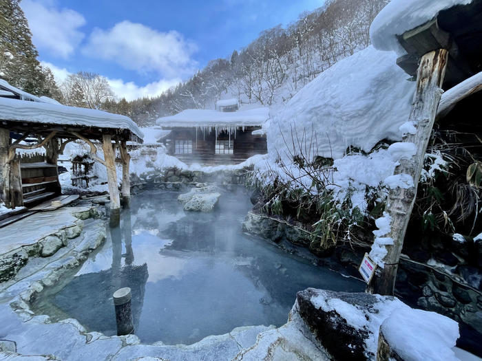 【秋田】日本一有名な秘湯『鶴の湯』を徹底解説