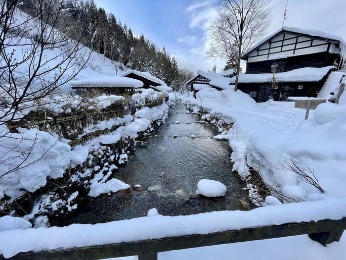 【秋田】日本一有名な秘湯『鶴の湯』を徹底解説