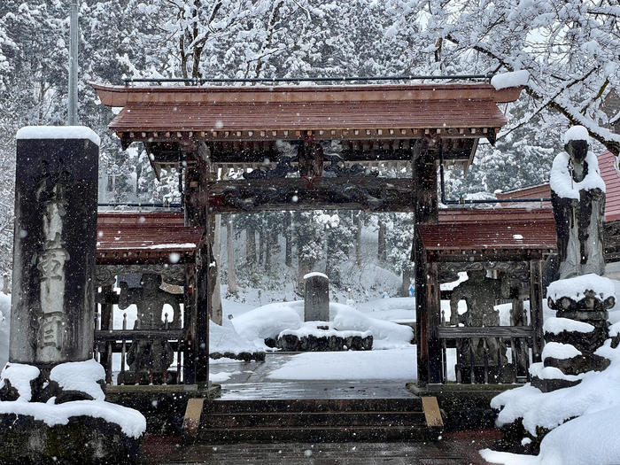 【新潟】日本のミケランジェロ・石川雲蝶作の大彫刻を西福寺で鑑賞しました