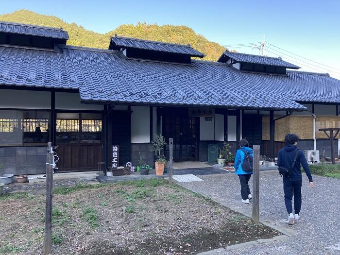 【群馬・藤岡】紅葉と桜を一度に楽しめる桜山公園とみかん狩りと藍染体験