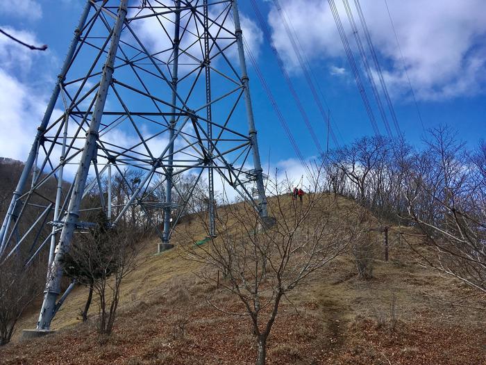 【秀麗富嶽十二景】最終十二番山頂の「本社ヶ丸」はマジきつかった。。。