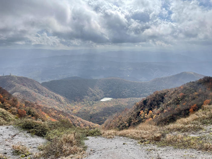 【島根】石見富士「三瓶山」のカルデラを大縦走！