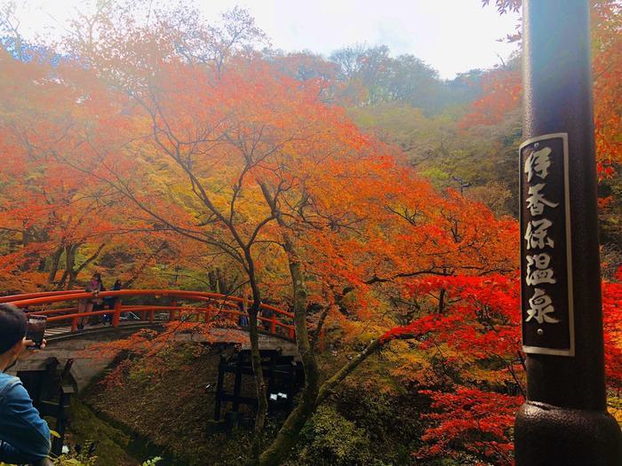 石の階段を楽しむ伊香保温泉