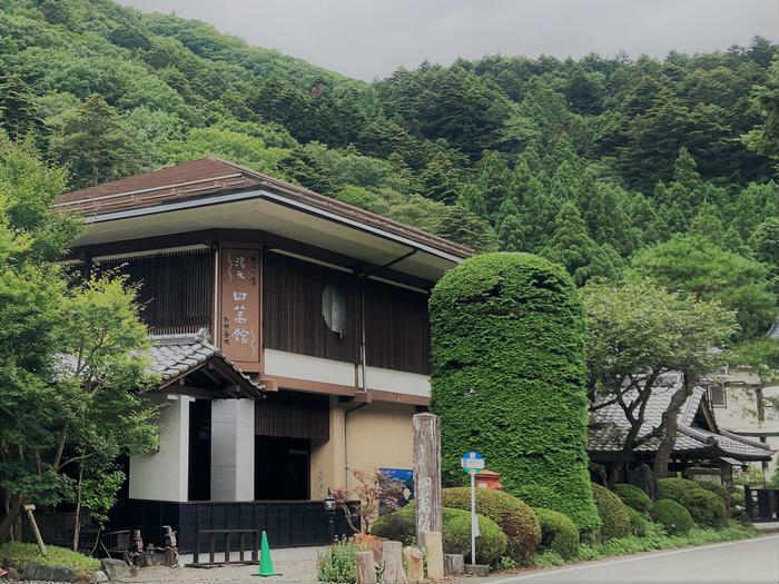 自然と水の綺麗な温泉郷　群馬県・四万温泉