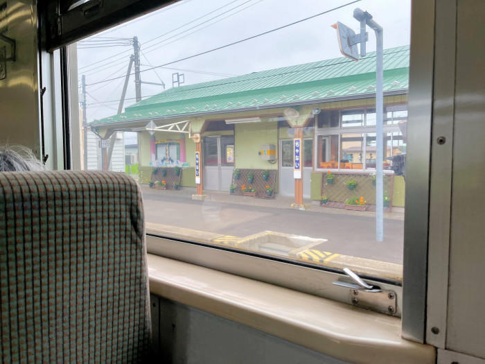 釧路と根室の真ん中にある牡蠣の町、厚岸にショートトリップ。公共交通でも楽しめる見どころを紹介します。