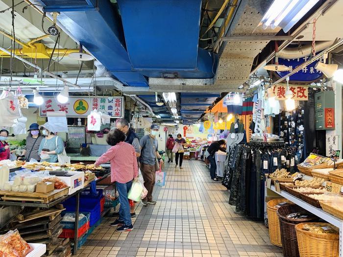 台北で立ち寄りたい、エネルギー溢れる朝市!