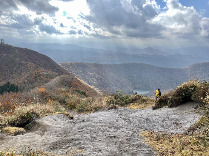 【島根】石見富士「三瓶山」のカルデラを大縦走！