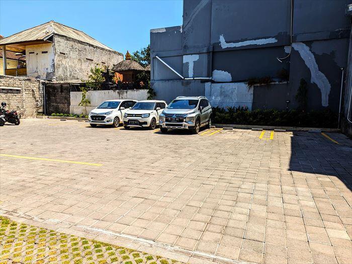 【インドネシア】バリ島に驚きの出店!大人気のコメダ珈琲に行ってみました~店舗編~