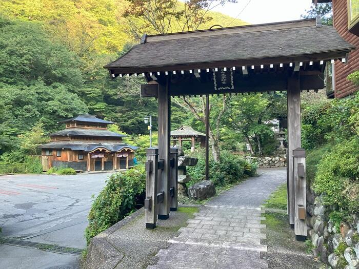 【群馬】温泉総選挙 女子旅部門一位の四万温泉！「湯の宿　山ばと」で私が感じたこととは・・・？