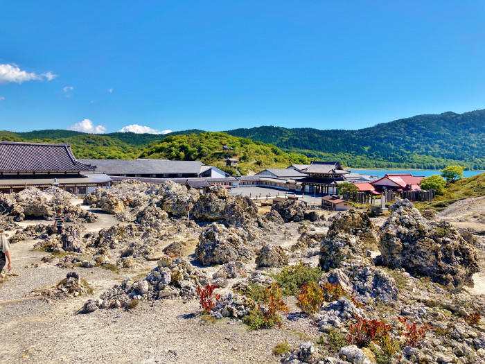地獄でもあり、極楽でもある!日本三大霊場「恐山」の雄大な風景