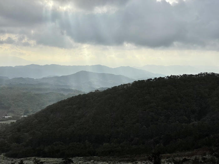 【島根】石見富士「三瓶山」のカルデラを大縦走！