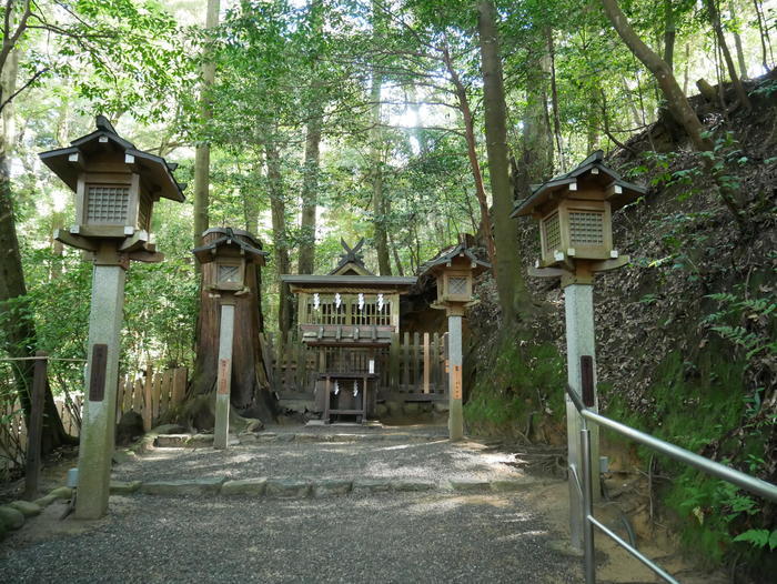 日本最古の神社「大神神社」～三輪山がご神体。30m超えの大鳥居あり～