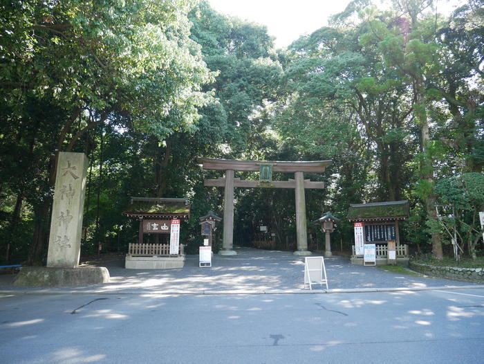 日本最古の神社「大神神社」～三輪山がご神体。30m超えの大鳥居あり～