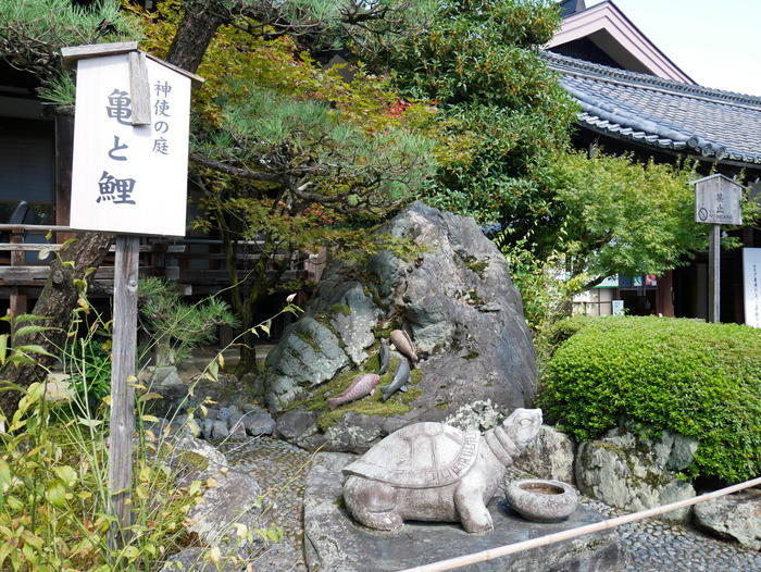 松尾大社（京都）の完全ガイド～お酒の神様の由来や境内の見どころなど～