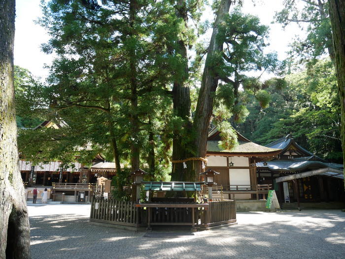 日本最古の神社「大神神社」～三輪山がご神体。30m超えの大鳥居あり～