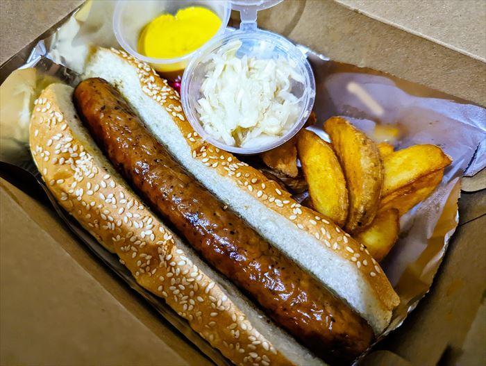 バリ島ジンバランのハイスペックレストラン「グルメガレージ」2. お食事編