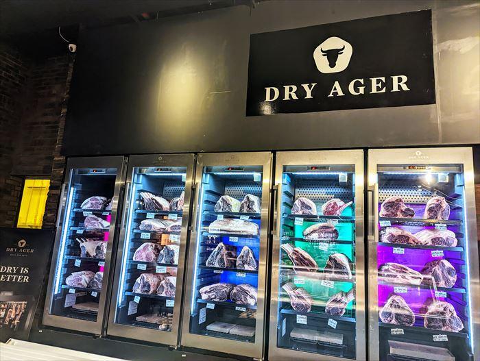 バリ島ジンバランのハイスペックレストラン「グルメガレージ」1. お店紹介編
