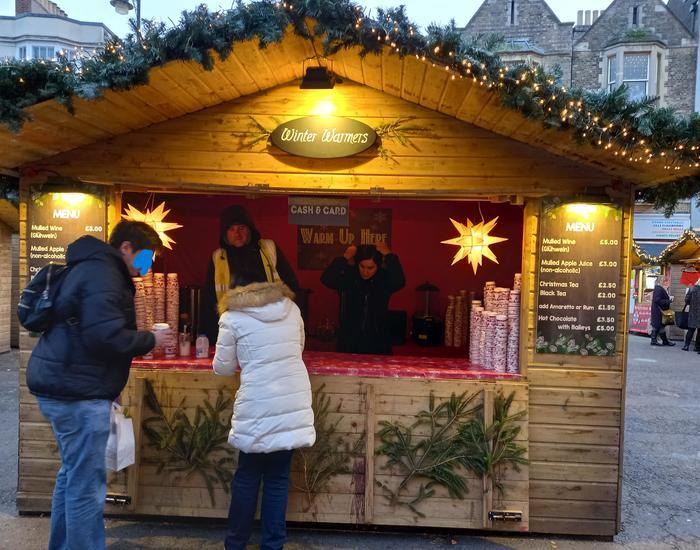 【イギリス】インフレ中のクリスマスマーケットでしっぽりクリスマスムードに浸る！