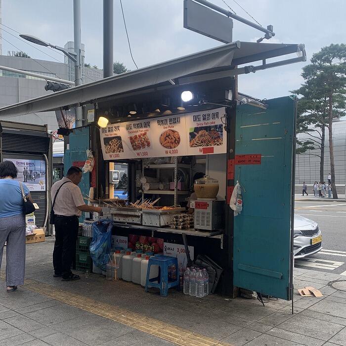 【韓国】ソウルの中心地、東大門は昼も夜も賑わうファッションとグルメの街