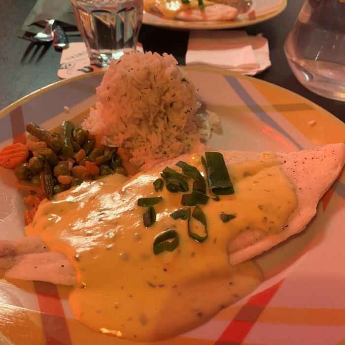 【オランダ・ベルギー】食に美術にクルーズまで!2カ国のハイライトを抑えた8日間ツアー☆