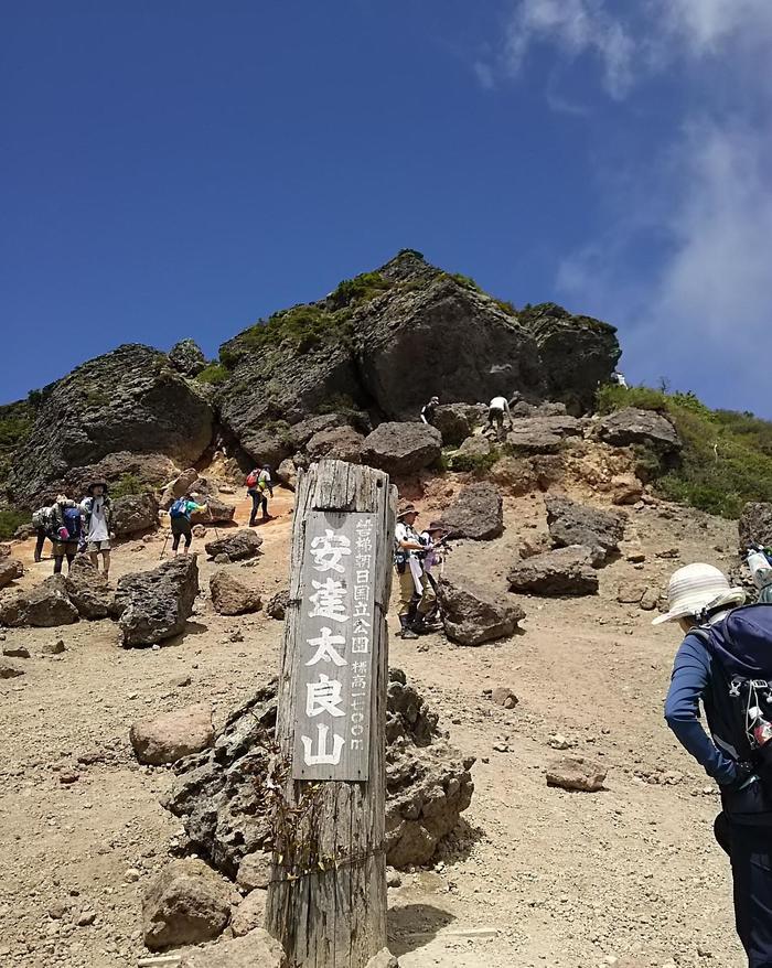 【福島】ほんとの空の下「安達太良山」のくろがね小屋の白濁湯