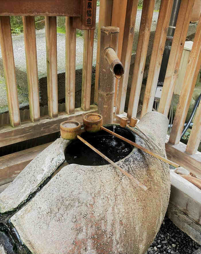 自然と水の綺麗な温泉郷　群馬県・四万温泉