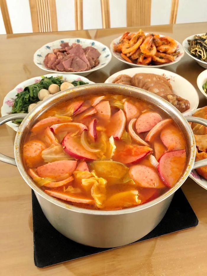 意外なおいしさにびっくり!!上海人に昔から愛される老舗の味に挑戦!
