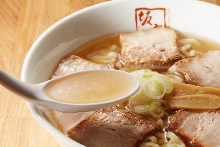 日本三大ご当地ラーメンチェーン『喜多方ラーメン坂内』が九州に本格進出！2024年3月3日(日) 「喜多方ラーメン坂内 天神大名店」 グランドオープン