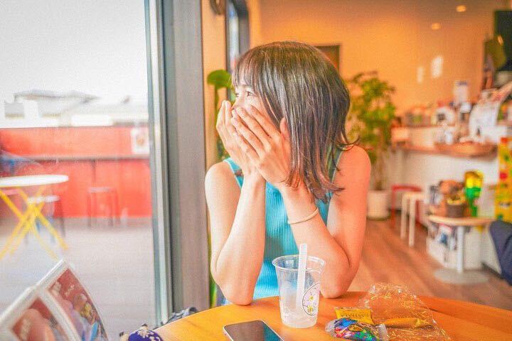 休日の晴れた日はヨンマル日和！レトロ可愛さと丸目に一目惚れ♡MT乗りの美女はキャンプやツーリングが趣味です♪