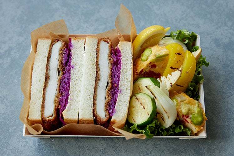 【DEAN & DELUCA】彩り溢れる、春を味わう華やかな「お弁当」とスペシャリテを詰め込んだ「季節のオードブル」