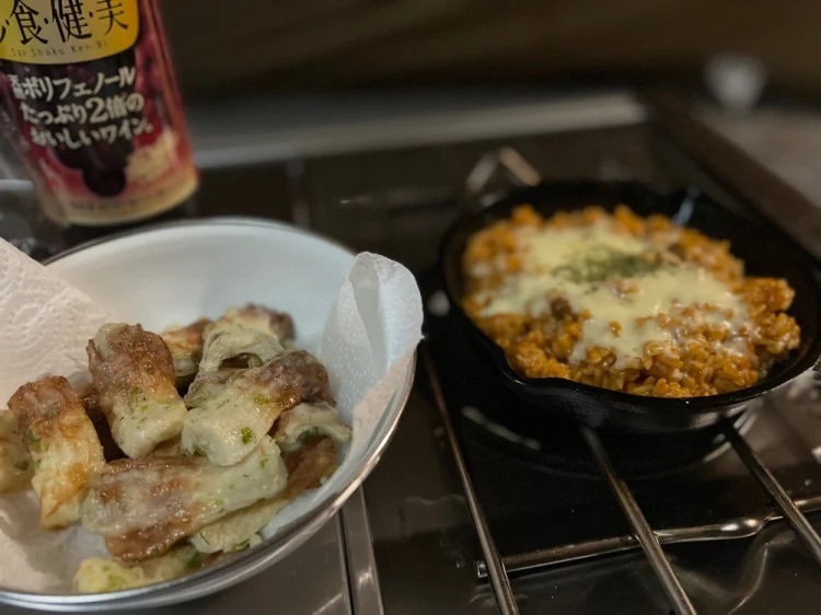 320dツーリングと木々に囲まれほっと一息!豪華なキャンプご飯も作ってみよう【あなたの『車×キャンプスタイル』】