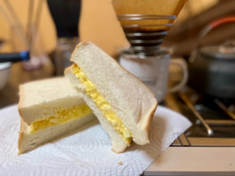 320dツーリングと木々に囲まれほっと一息!豪華なキャンプご飯も作ってみよう【あなたの『車×キャンプスタイル』】