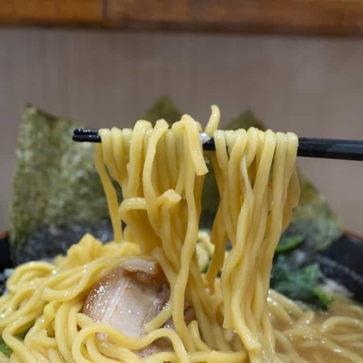 【ラーメン3選】西八王子駅前に並ぶ!『家系ラーメン』が食べられる店まとめ