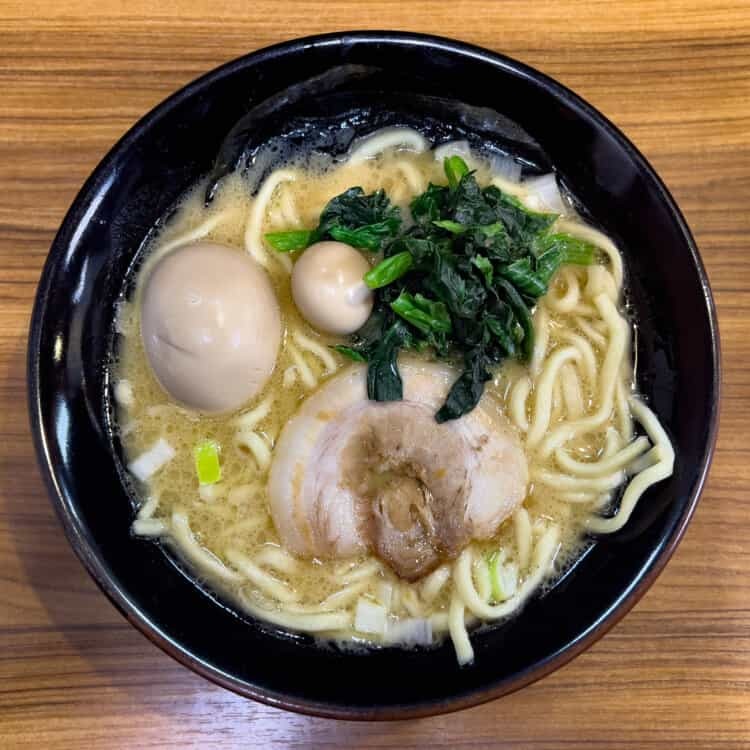 【ラーメン3選】西八王子駅前に並ぶ!『家系ラーメン』が食べられる店まとめ