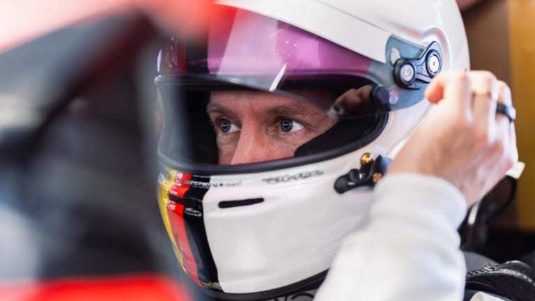 F1グランプリで53勝したセバスチャン・ベッテルが「ポルシェ963」をテスト!