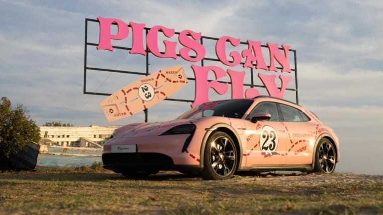 「ポルシェ917/20」へのオマージュ、伝説のデザインが凧とボードに!? ポルシェが「デュオトーン」とコラボ